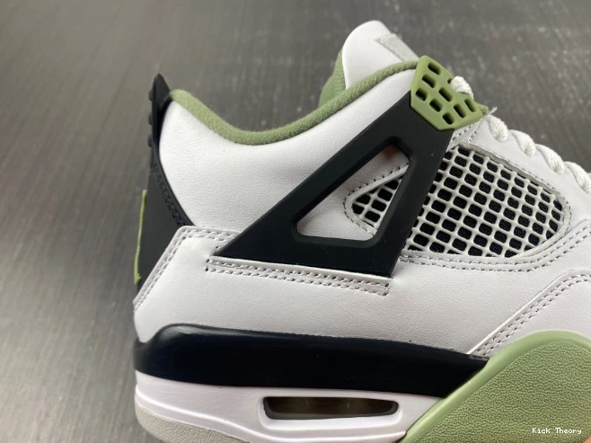 Kicktheory Seafoam Jordan 4 Air WMNS AQ9129-103 0728